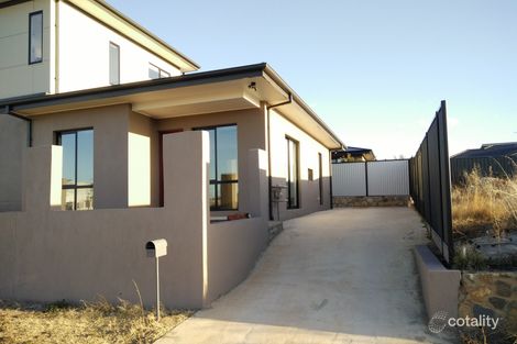 Property photo of 1 Annabelle View Coombs ACT 2611