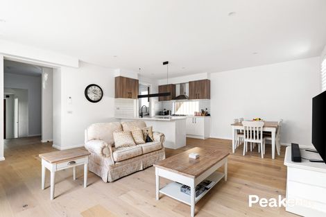 Property photo of 1A Rheanva Street Berwick VIC 3806