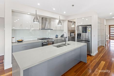 Property photo of 18 Gordon Boulevard Gisborne VIC 3437