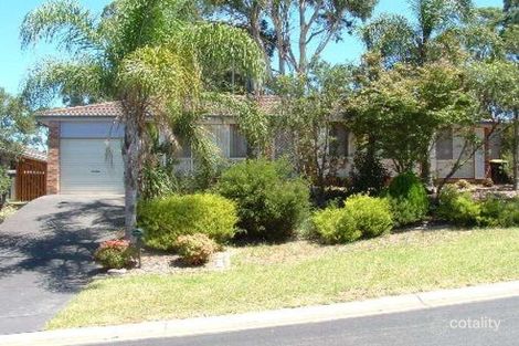 Property photo of 23 Cawdor Place Rosemeadow NSW 2560