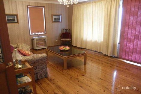 Property photo of 1 Lindsay Avenue Kiama Downs NSW 2533