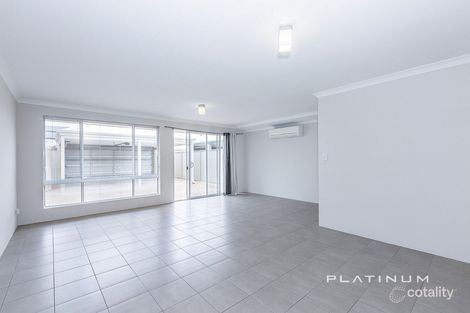 Property photo of 32 Danforth Crescent Alkimos WA 6038