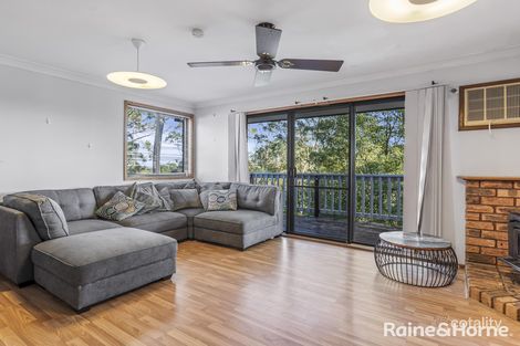 Property photo of 10 Hasluck Drive Watanobbi NSW 2259