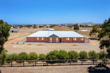 Property photo of 111 Eastlyn Drive Deepdale WA 6532