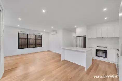 Property photo of 7 Councillor Drive Weir Views VIC 3338