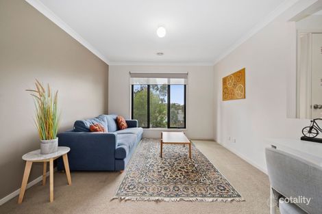 Property photo of 3 Tenni Close Broadford VIC 3658