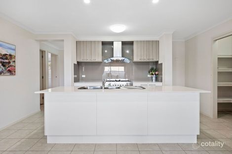 Property photo of 3 Tenni Close Broadford VIC 3658