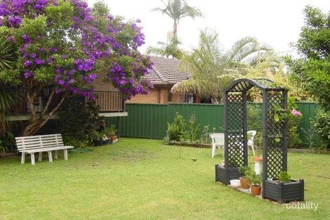 Property photo of 22 Marsden Terrace Taree NSW 2430