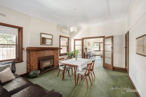 Property photo of 2 Franks Grove Kew VIC 3101