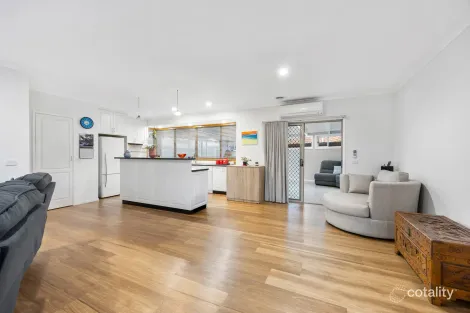 Property photo of 5 Shari Drive Delacombe VIC 3356