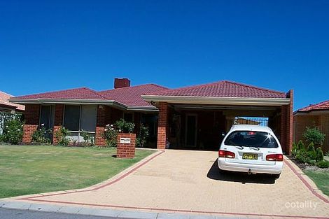 4 Kurrajong Dr, Thornlie, WA 6108