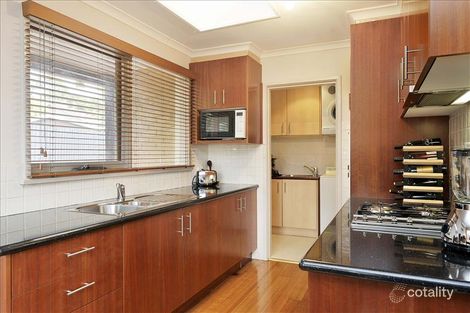 Property photo of 25 Medbury Avenue Watsonia VIC 3087