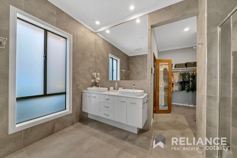 Property photo of 87 Citybay Drive Point Cook VIC 3030