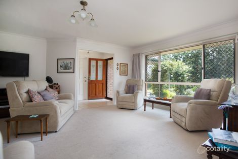 Property photo of 19 Daintree Place Riverhills QLD 4074