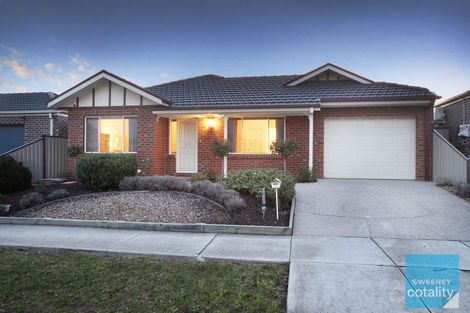 Property photo of 10 Peartree Grove Burnside Heights VIC 3023