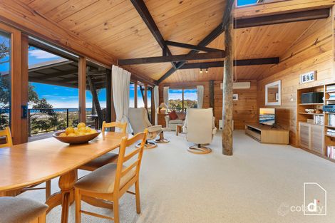 Property photo of 22 Armagh Parade Thirroul NSW 2515