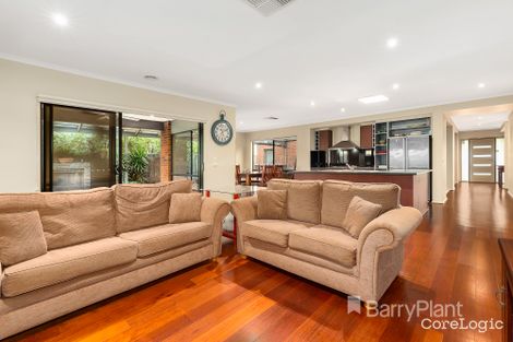 Property photo of 8 Ashburton Avenue Manor Lakes VIC 3024