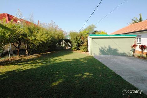 35 Hardiman St, Woody Point, QLD 4019