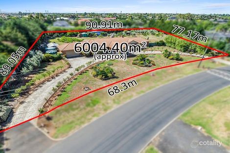 Property photo of 18 Sugar Gum Drive Hillside VIC 3037