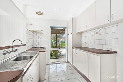 Property photo of 68 Scotsburn Way Endeavour Hills VIC 3802