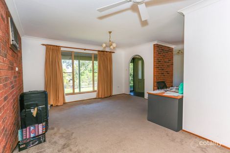 Property photo of 1 Berallah Place Cowra NSW 2794