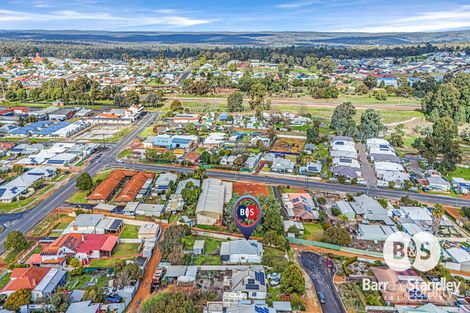 Property photo of 2 Hawthorne Avenue Collie WA 6225