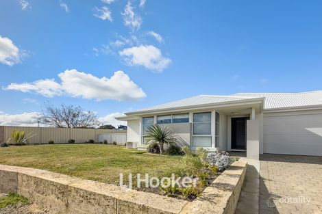 Property photo of 22 Hazelgrove Crescent Millbridge WA 6232