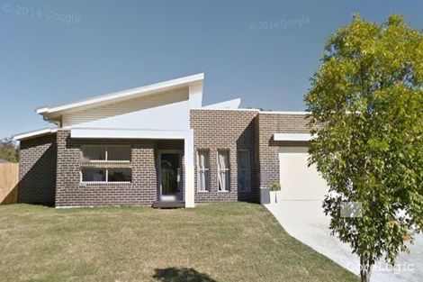 Property photo of 8 Trail Side Court Upper Coomera QLD 4209