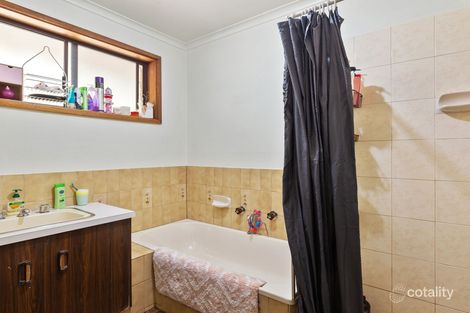 Property photo of 6 Plumtree Crescent Huntfield Heights SA 5163