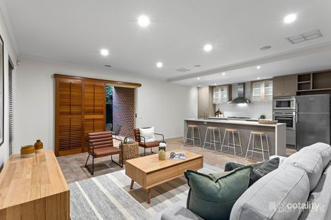Property photo of 4 Bishop Place Berwick VIC 3806