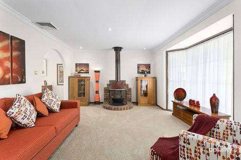 Property photo of 3 Lochness Place Engadine NSW 2233