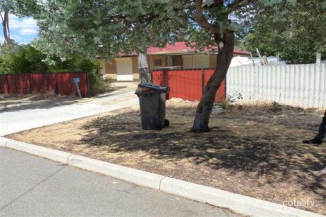 42 Friar Rd, Armadale, WA 6112