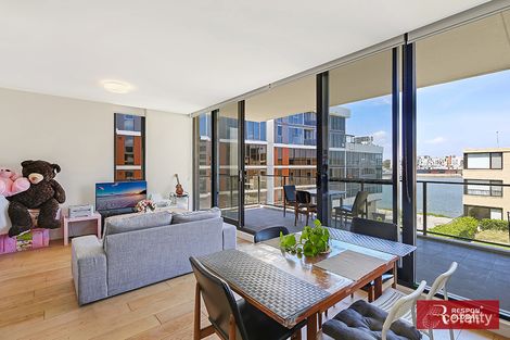 Property photo of 406/12 Half Street Wentworth Point NSW 2127