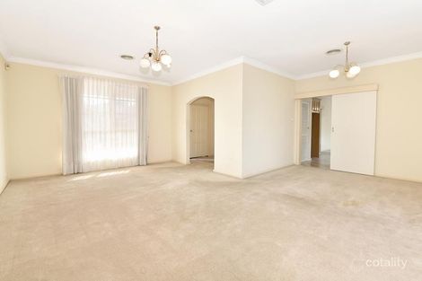 Property photo of 2/11 Lloyd Street Strathmore VIC 3041