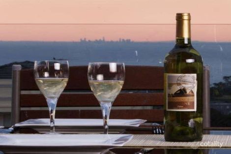 Property photo of 27 Hove Road Mount Martha VIC 3934