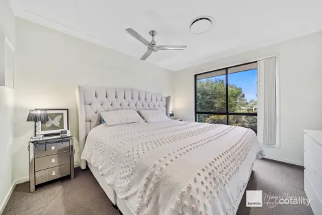 Property photo of 1 Bindarri Close Waterford QLD 4133