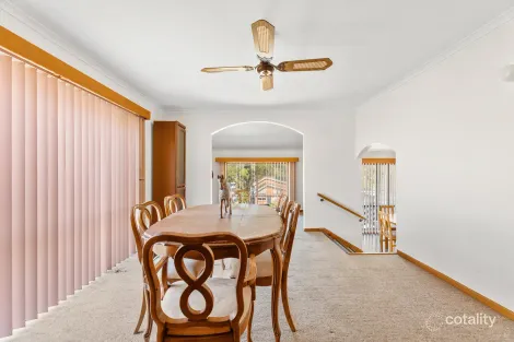 Property photo of 86 Cresswick Parade Dalmeny NSW 2546