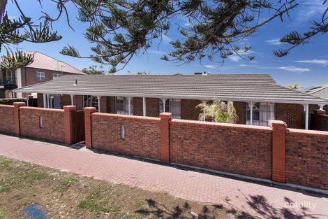 6 Foremost Ct, North Haven, SA 5018