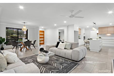 Property photo of 18 Byrony Place Parkinson QLD 4115