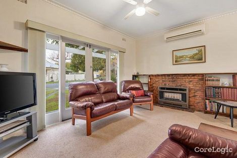 Property photo of 8 Devon Drive Blackburn North VIC 3130