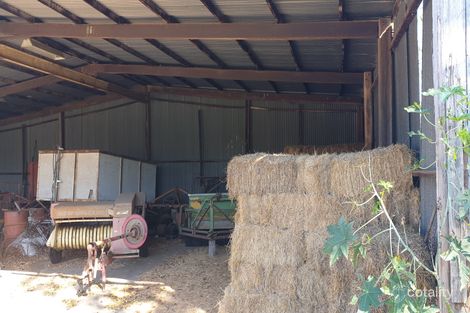 9 Walla St, Wallaville, QLD 4671