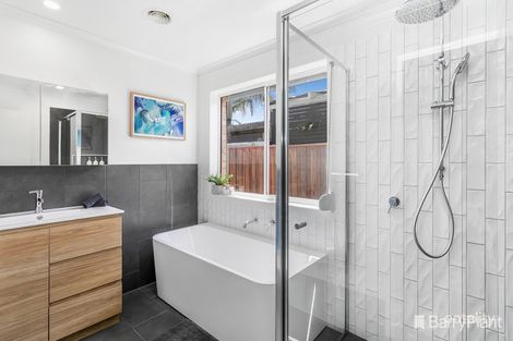 Property photo of 16 Ivory Crescent Springvale South VIC 3172