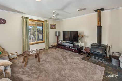 Property photo of 24 Garnet Road Kanmantoo SA 5252