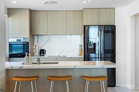 Property photo of 303/3 Twenty Third Avenue Palm Beach QLD 4221