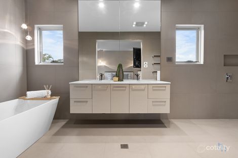 Property photo of 20 Beluga Drive Cameron Park NSW 2285