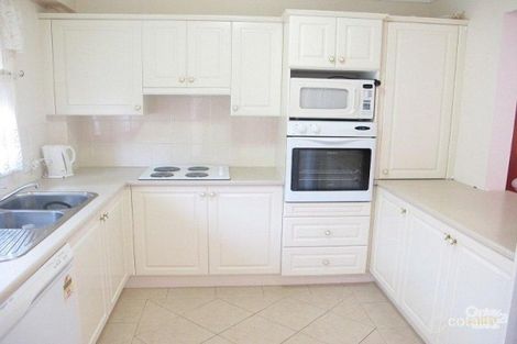 Property photo of 2/9 Stonelea Court Dural NSW 2158