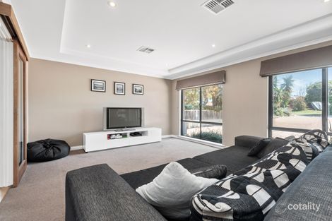 Property photo of 18 Templetonia Avenue Sorrento WA 6020