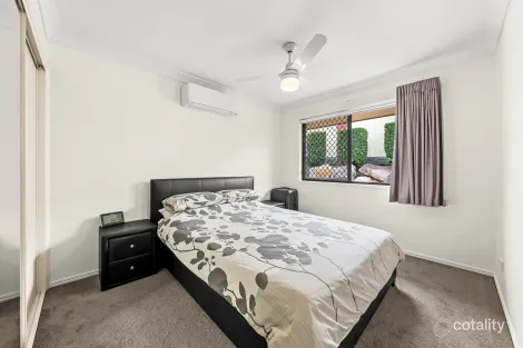 Property photo of 1/8 Buckingham Place Eight Mile Plains QLD 4113