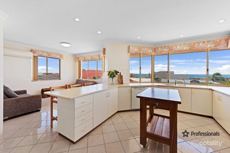 Property photo of 24 Cooper Circuit Mount Tarcoola WA 6530