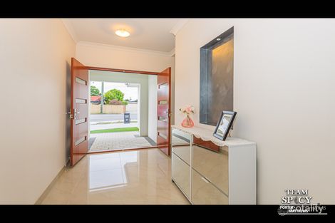 Property photo of 3 Brixton Street Beckenham WA 6107